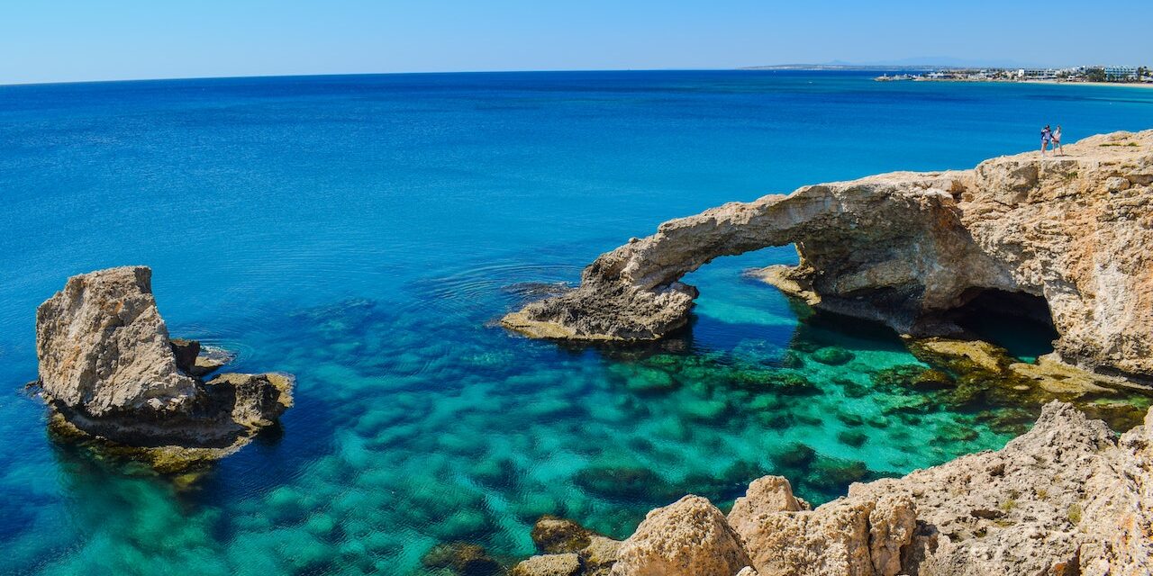 Oplev det smukke og solrige Cypern