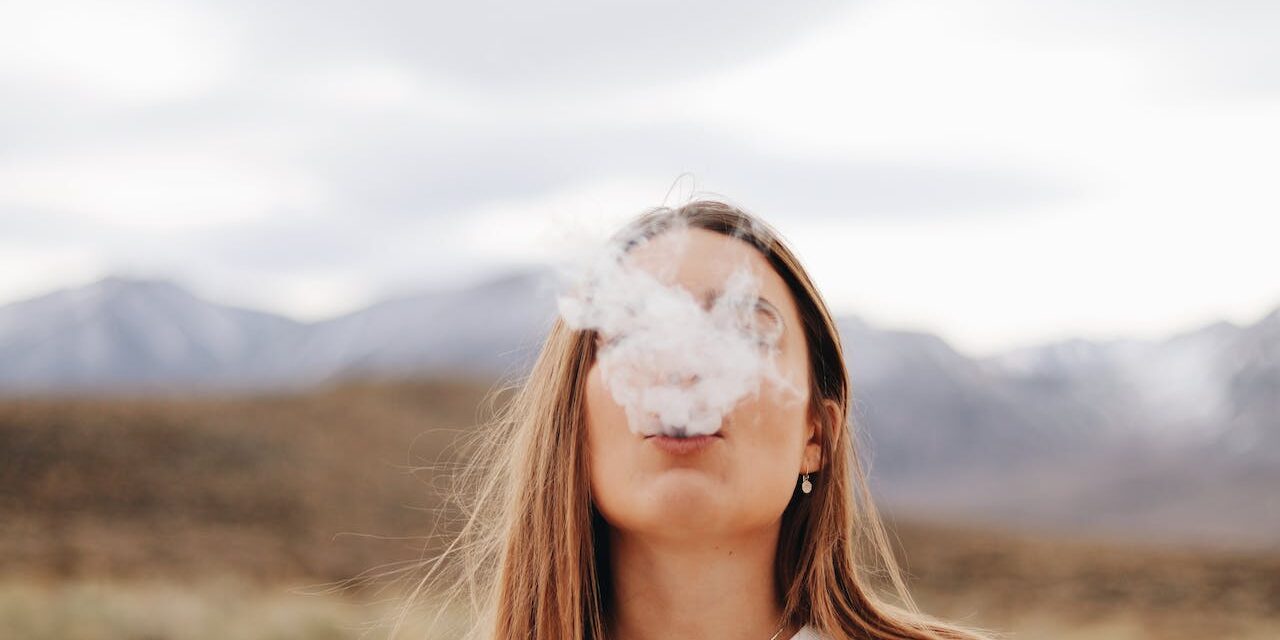 Den praktiske og brugervenlige verden af engangs E-cigaretter – en positiv tilgang til dampning